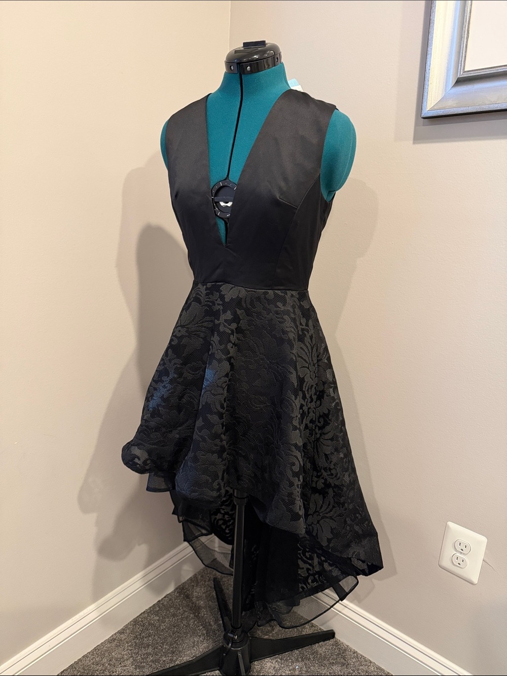 Mango Black V-Neck High-Low Floral Jacquard Dress